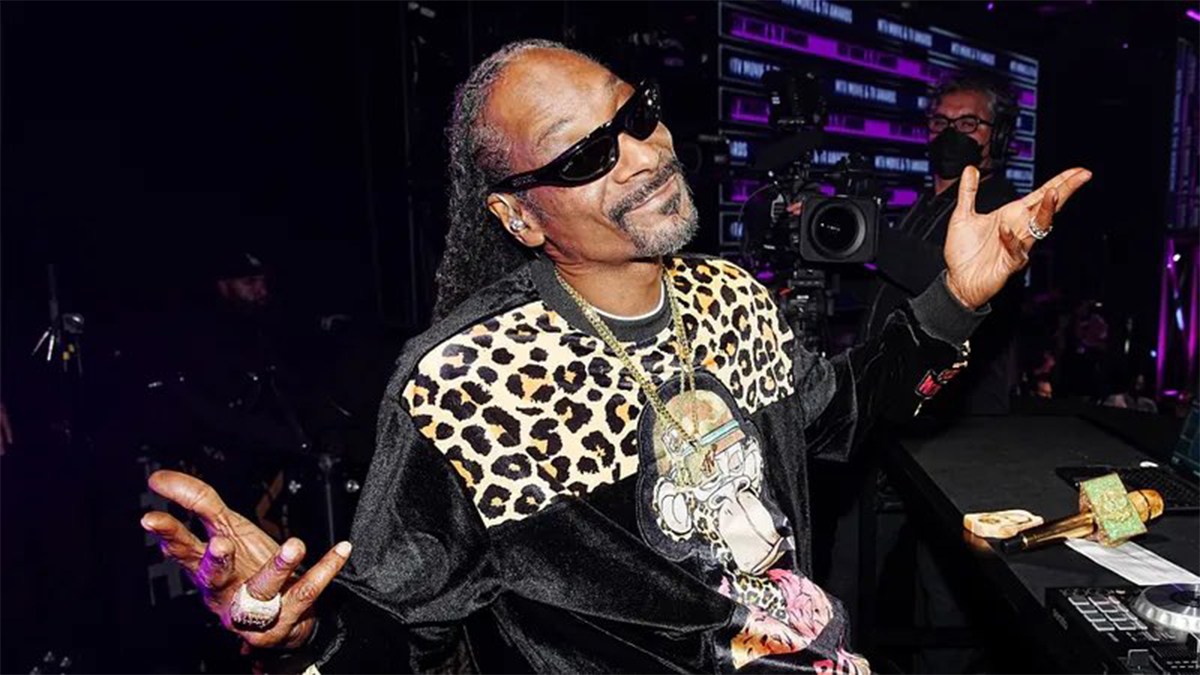 Snoop Dogg blunt