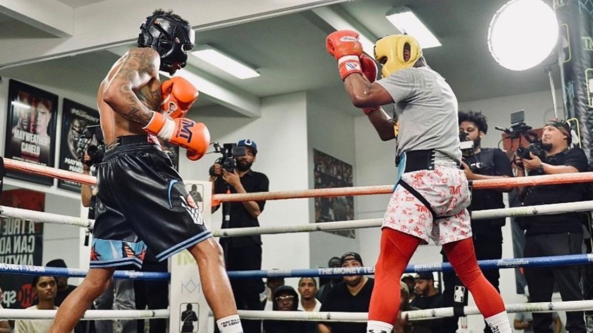 blueface and floyd boxing